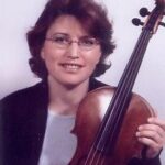 Julia Dinerstein
